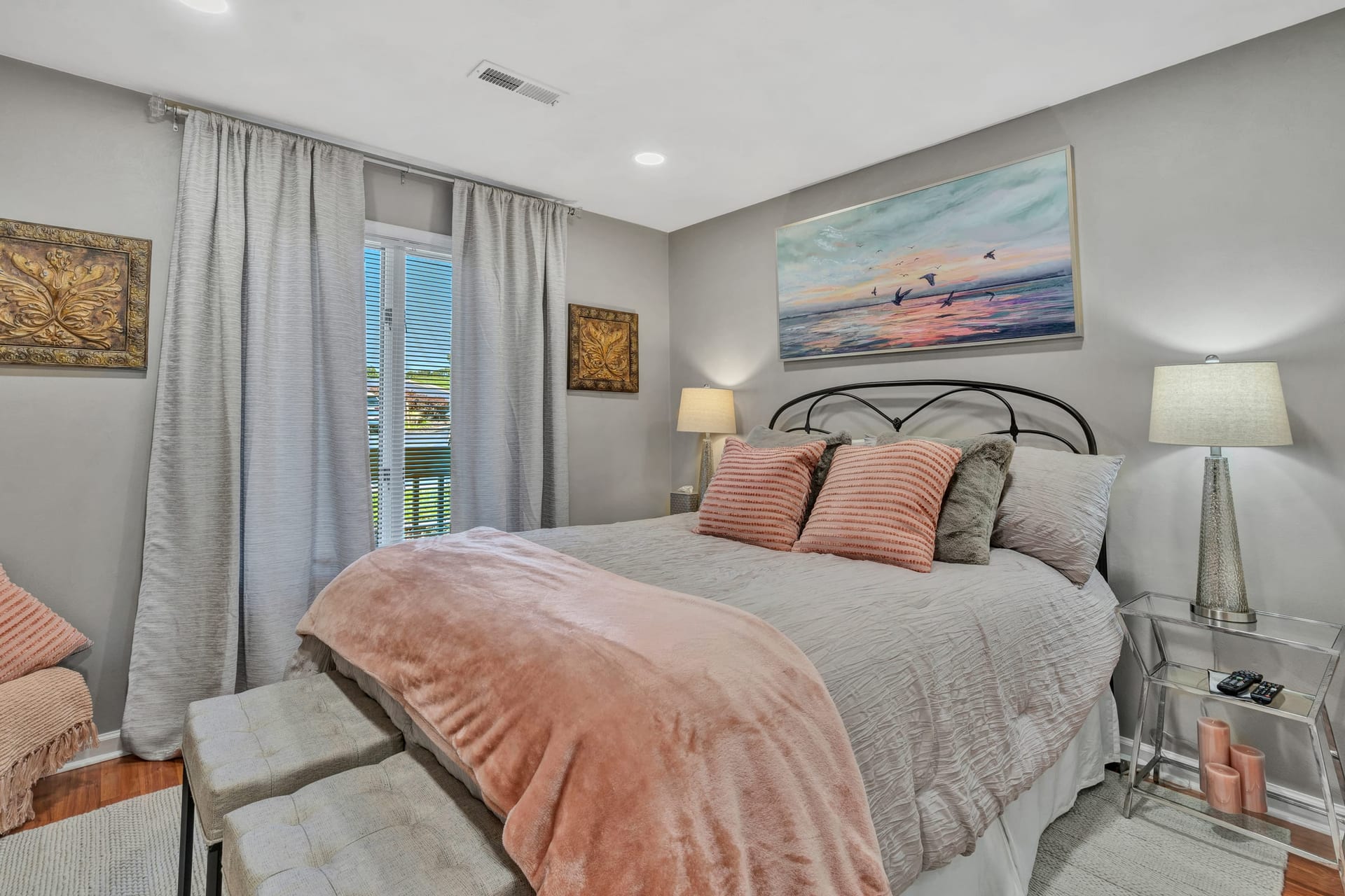 Lake View gallery image 3