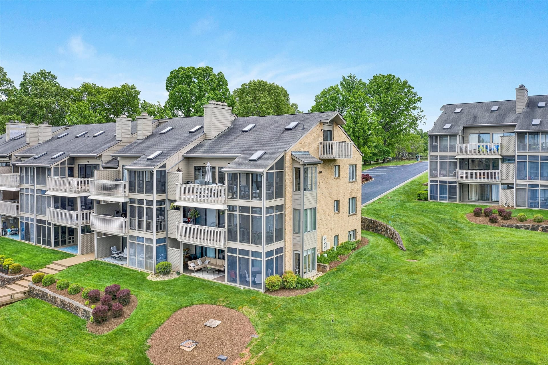 Penthouse View gallery image 2