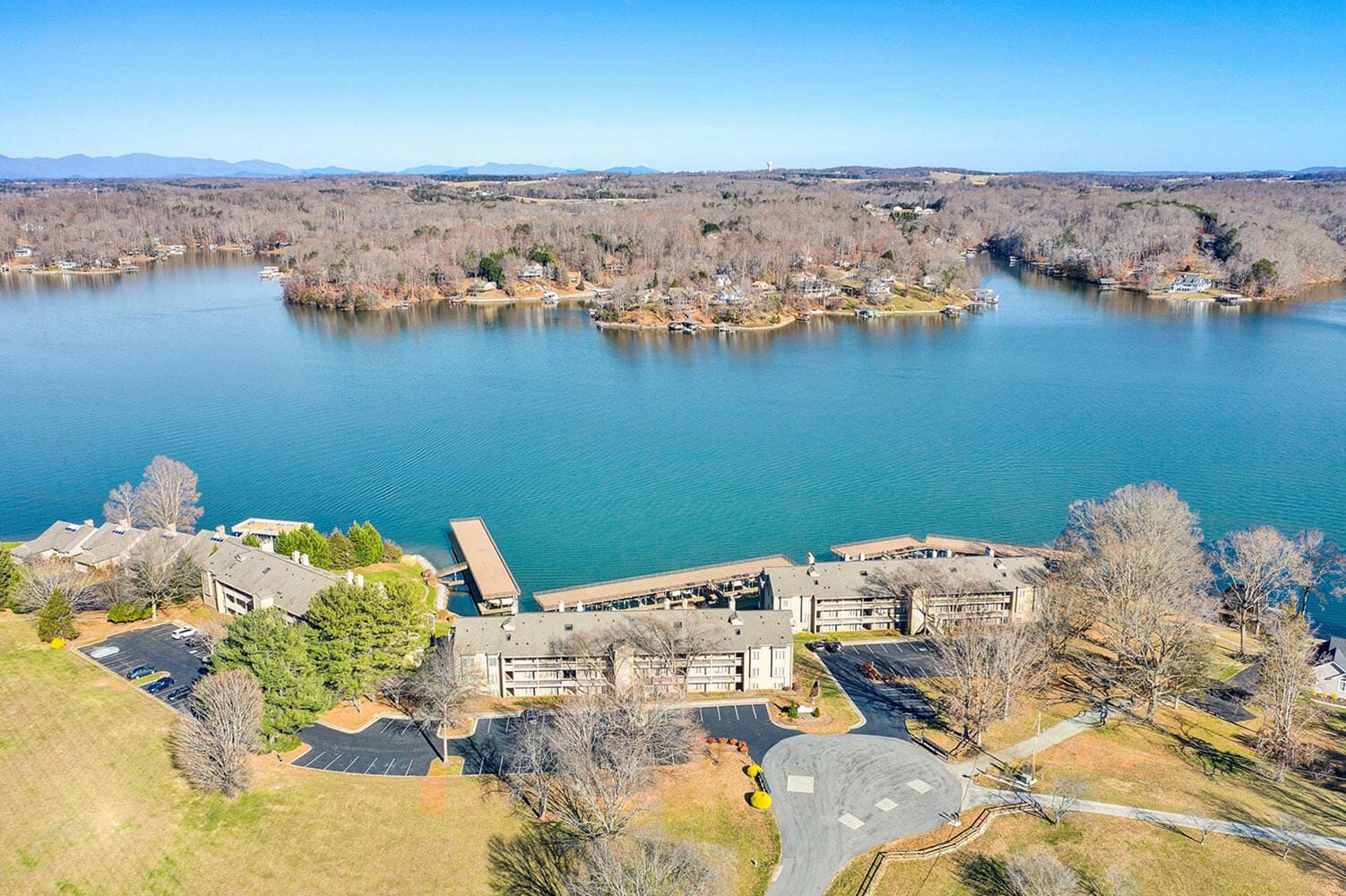 Smith Mountain Lake shoreline at full pond, looking across a residential cove